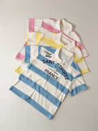 CAMISETA POLO RAYAS ESTAMPADA